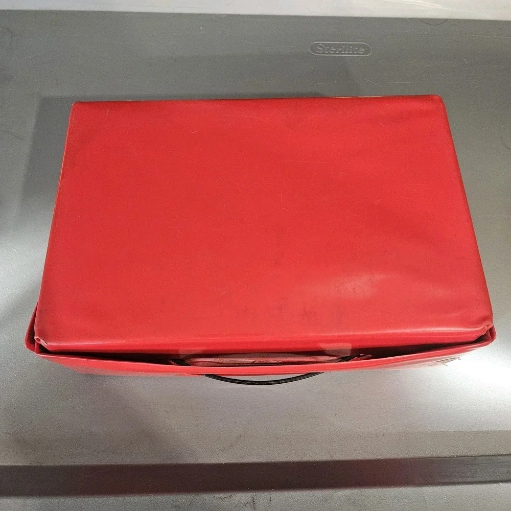 Vtg Tara Toy Corp 3D 24 Car Carry Case #20150 80s w/ Trays